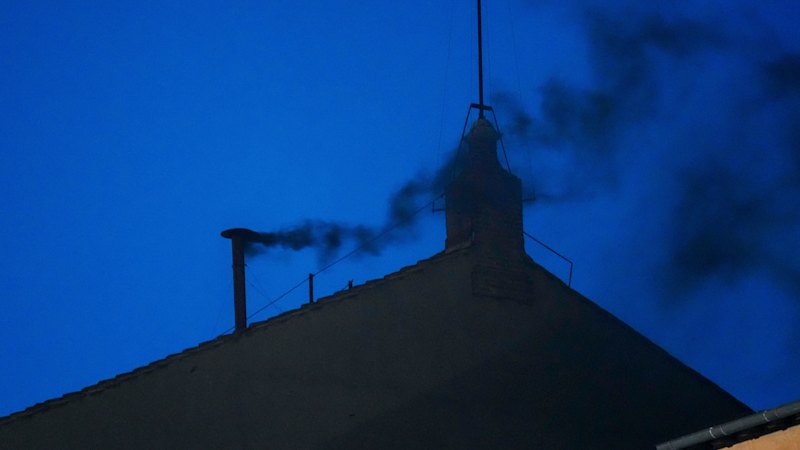 First conclave vote to elect new pope fails as black smoke emerges