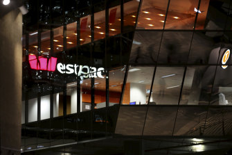 Westpac toczy sześć pozwów sądowych od ASIC za wielokrotne naruszenia.