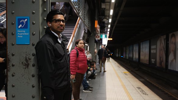Travel at Town Hall station was flowing smoothly in comparison to the morning peak hour.