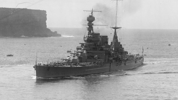 HMS Repulse of the British fleet enters Sydney Harbour in 1924. 