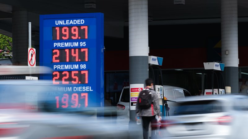 Australia's Oil Price Reaches Three-Month Low