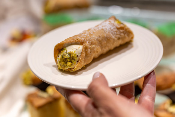 The ultimate coffee accompaniment at La Terrazza ... cannoli.