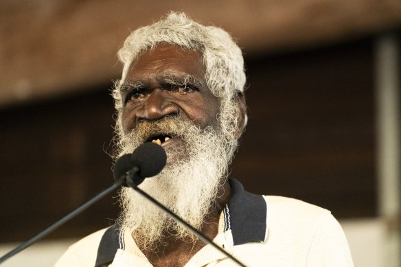 Yunupingu’s brother Djunga Djunga Yunupingu addresses the festival on Friday.