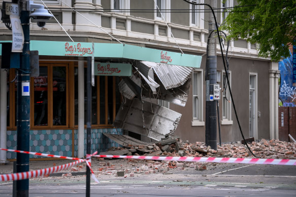 A damaged building in Melbourne after the 2021 earthquake.