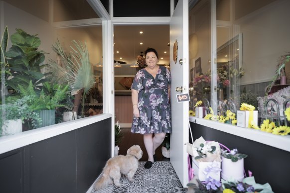 Port Kembla florist Renay Brownlow supports a naval base, saying it will bring jobs.