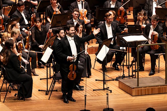 Andrew Haveron with the Sydney Symphony Orchestra for their performance of Stravinsky’s The Firebird. 
