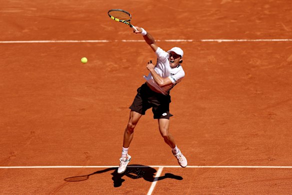Walton reached the second round at Roland-Garros for the second year in a row.