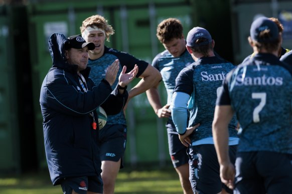 Waratahs defensive coach Jason Gilmore takes training at  Daceyville.