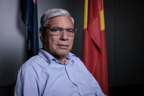 Warren Mundine is starting a committee that will coordinate the No campaign.