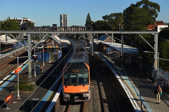 Sydney Trains.