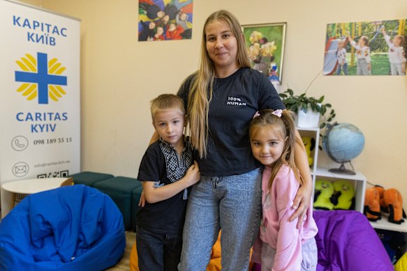 Euheniia Kravtsova with her children Alina, 5, and Oleksii, 7.