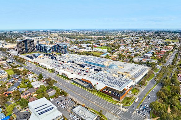 The Glen shopping centre, Glen Waverley.