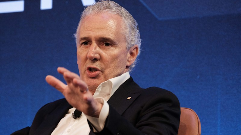Former Telstra chief to chair Sharon AI ahead of float