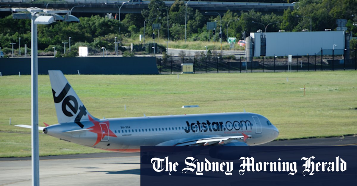 Jetstar boss says sorry for services despite ongoing supply issues