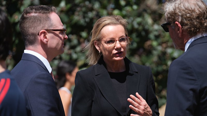 We need to grieve, not have a divisive and unruly debate