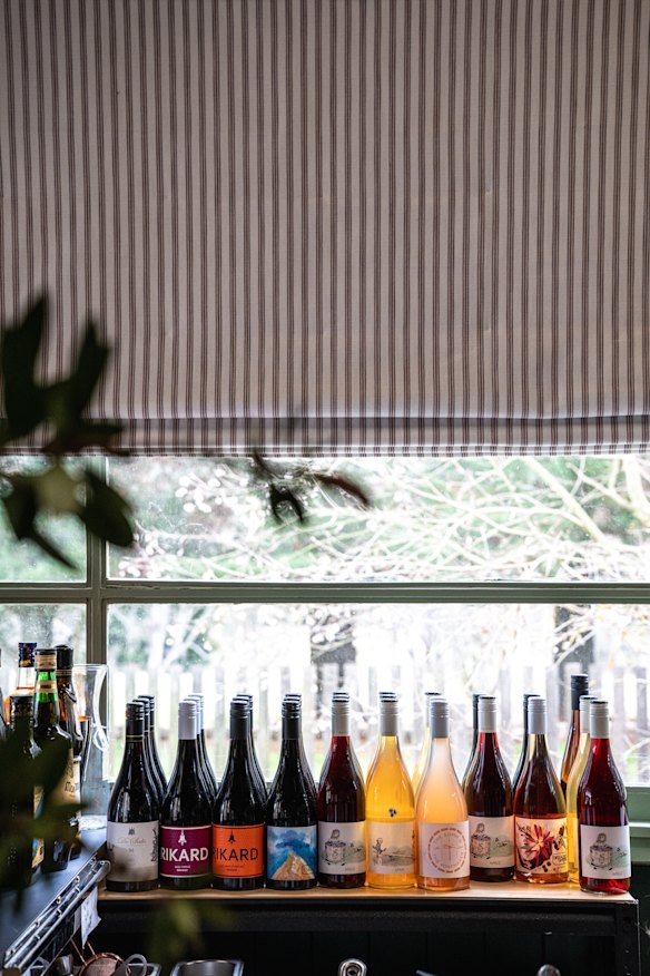Find top bottles from Orange on the wine list. 