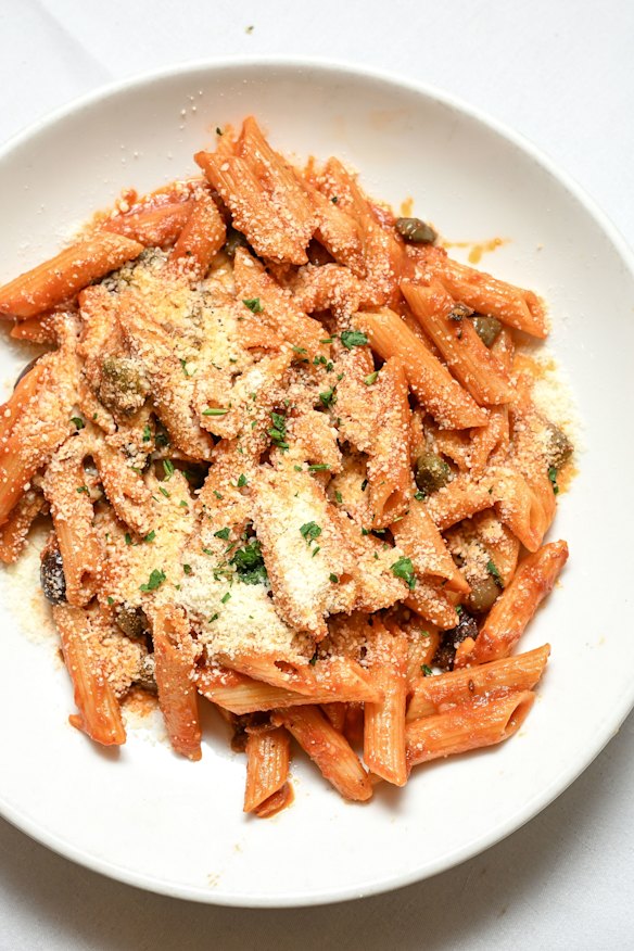 Penne puttanesca at Marios.