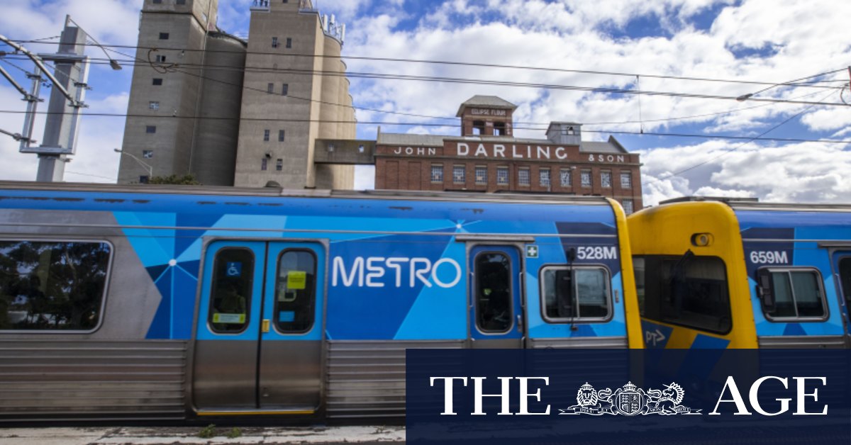 Rail commuters left sidelined in western suburbs - Vimarsana News