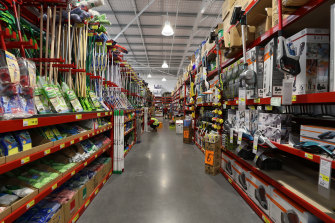 Bunnings Warehouse is running on extended hours for the next two weeks in Melbourne to accommodate the rush.