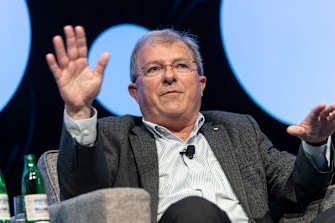ANU economist Warwick McKibbin says QE will be distortive