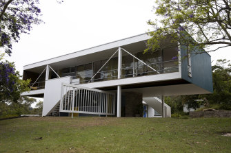 Julian Rose House in Wahroonga, designed by Harry Seidler. 