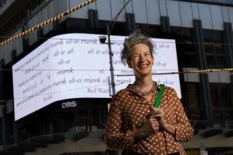 Catherine Clover's piece Song Cycle is centred on the phonetic words used by bird field guides to approximate the bird songs of the Indigenous Red Wattlebird and the introduced Common Starling, both local to Melbourne's CBD.