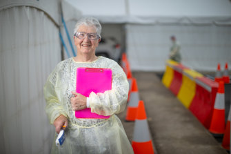 Marion Richardson, a nurse who has left retirement to join the frontlines of the COVID-19 pandemic.