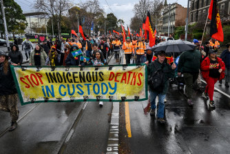 NAIDOC mărșăluiește prin CBD 