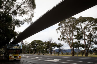 A blade for a new wind turbine heading for inland NSW. The state is now topping an investor confidence survey.