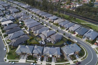 Darker roofs contribute to western Sydney’s heat island effect by creating more radiant heat and higher energy consumption.