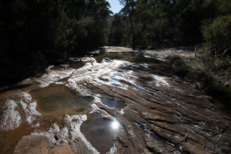 'Bulging valleys': Call for state to halt catchment coal ...
