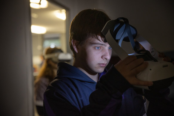 Robert Paisley in Bundoora Secondary College’s virtual reality room.