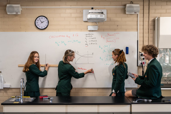 Follow scientific conventions when drawing tables, graphs and diagrams. Provide titles, labelled axes with units, clear data points and smooth lines of best fit where appropriate.