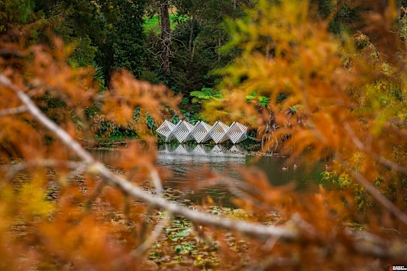 Trilha de esculturas de Brick Bay, vinhos.
