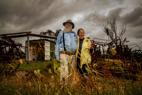 Brian and Elizabeth Blakeman at Wairewa.