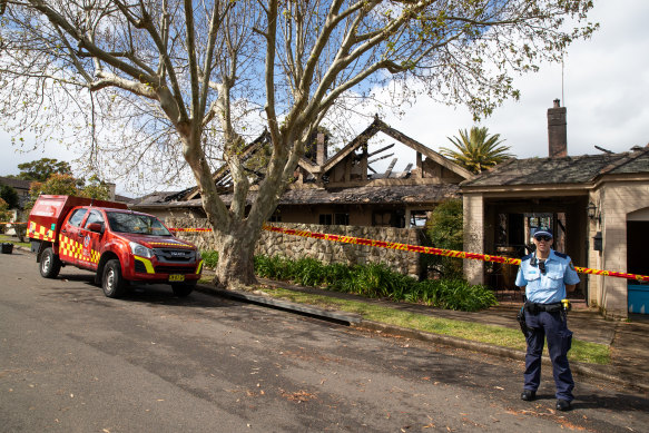 Firefighters were called just after 11pm on Saturday after reports a home in Sydney’s lower north shore was alight.