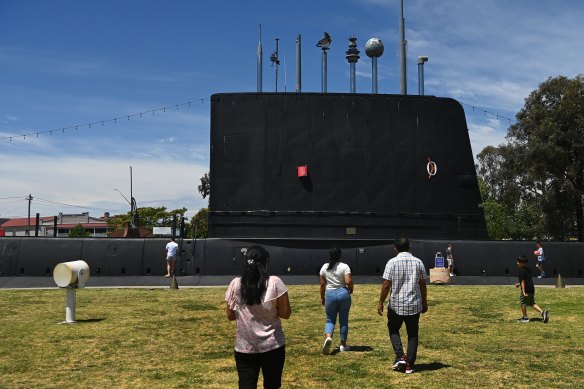 Tourists flock to the HMAS Otway submarine in Holbrook.