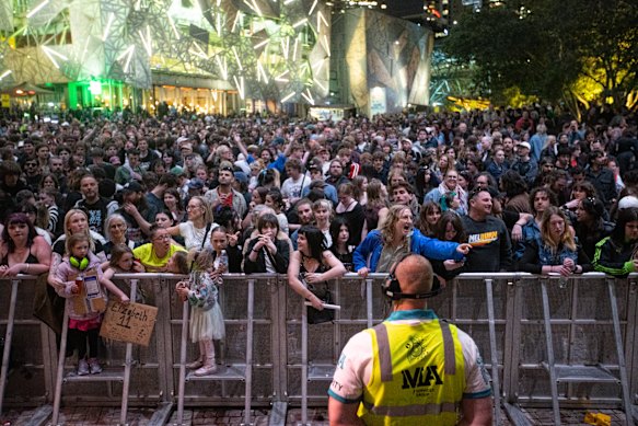 The crowd at Friday night’s planned concert had reached the capacity of 10,000 by 7.40pm.