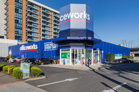 1048-1054 Dandenong Road, Carnegie.