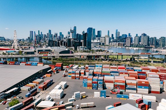 A Melbourne stevedore has regained his job after an attempt to appeal by his employer.