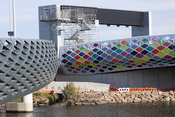 The colourful bridge over the Maribyrnong invokes fish scales.