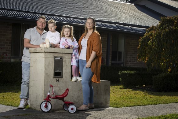 Luke and Jessica Rose with their children David and Lily