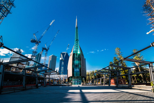 Advertised as one of the world’s largest musical instruments, the Bell Tower in Perth houses the Swan Bells.