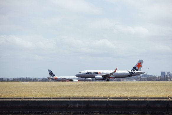 Jetstar planes at Sydney Airport