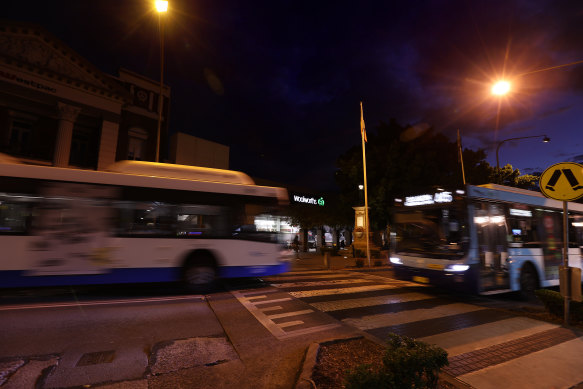 The all-night buses will run along Darling Street’s strip of pubs and restaurants in Balmain and Rozelle.