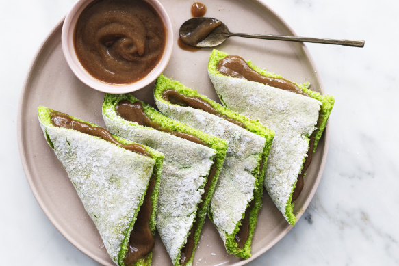 Pandan napkin cakes with coconut custard.