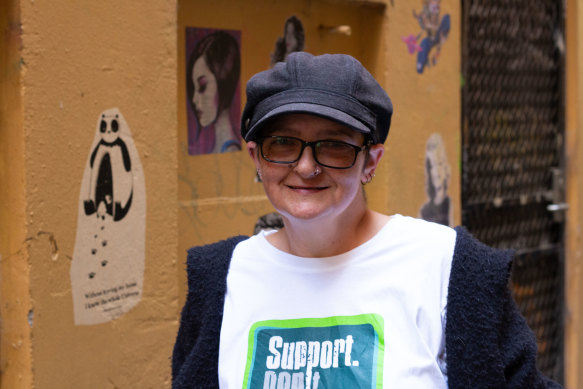 Lisa has lived experience of drug use in the CBD, including in Baptist Place. 
