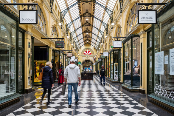 Italian beauty brand and perfumery Santa Maria Novella will open in Royal Arcade.
