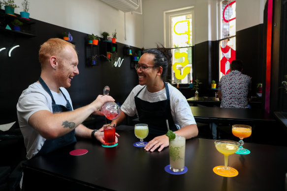 PS40 bartender Peter Seabrook and owner Michael Chiem making non-alcoholic cocktails.