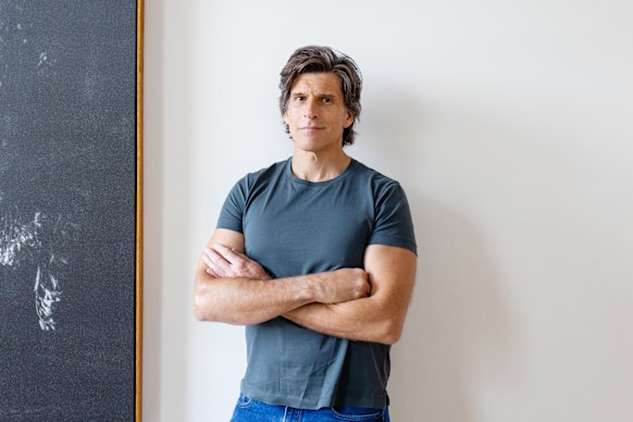 At the height of his success on reality TV, Osher Günsberg battled alcoholism, which also led to relationship problems.